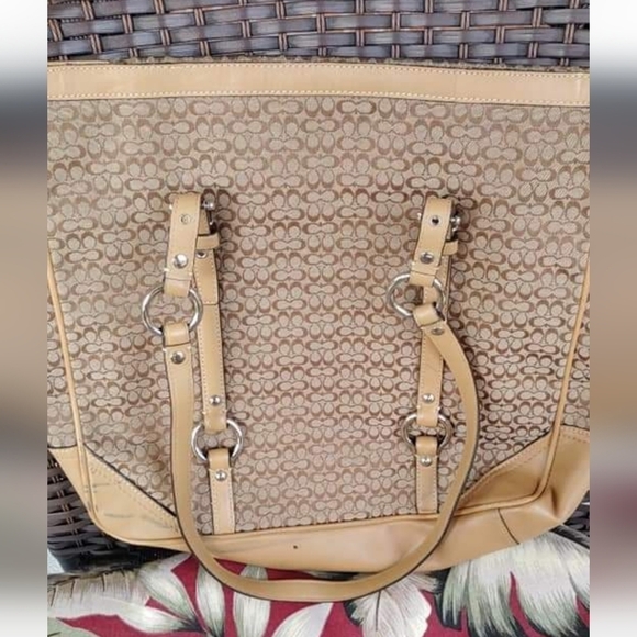 Authentic COACH SIG C JACQUARD & LEATHER HANDBAG TOTE BAG - Picture 7 of 13
